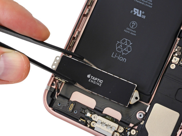 The Turbulence Aroused by "Lightning" Sound Quality Evaluation of iPhone7