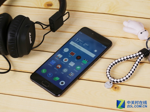 Audio overview of mainstream music mobile phone inventory in 2016