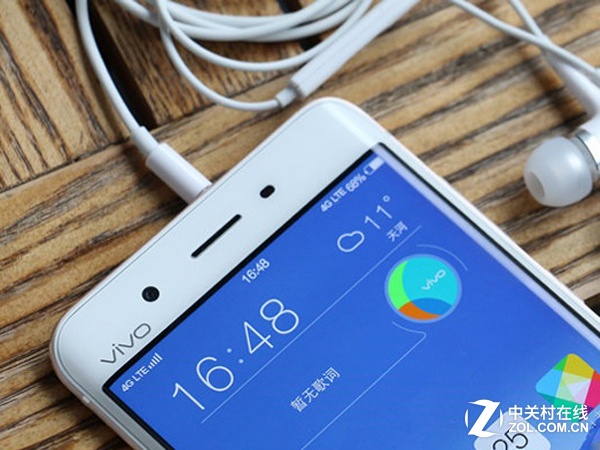 Audio overview of mainstream music mobile phone inventory in 2016