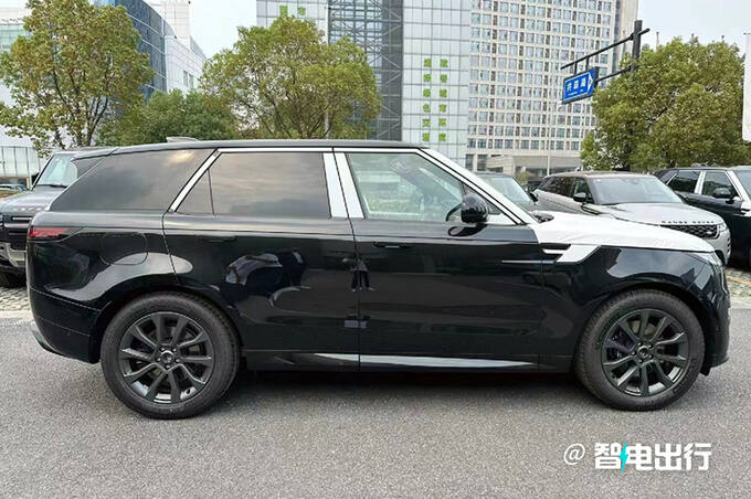 Official X.X Million Land Rover 2024 Range Rover XXX.XX Million Starting Configuration Upgrade-Figure 9